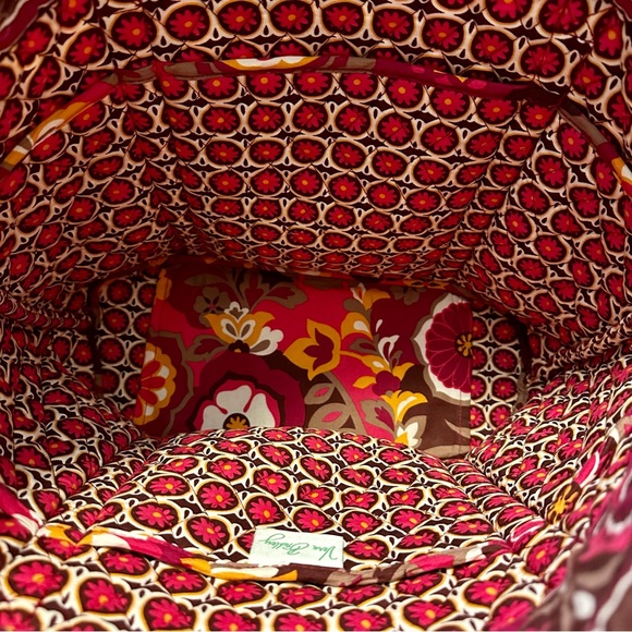 Vera Bradley Tote - Picture 6 of 8